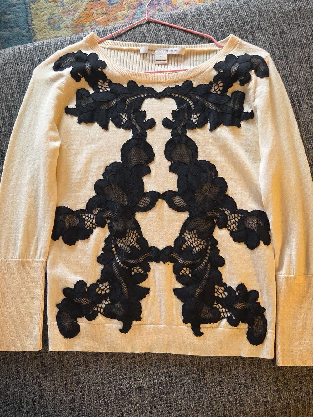 Diane Von FurstenbergDIANE VON FURSTENBERG Shana Wool blend Sweater Ivory with